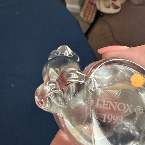 Crystal Lenox 1993 Cat Figurine. Clear crystal. No box. Approx. 4 1/2” tall. (3) - Picture 4 of 4